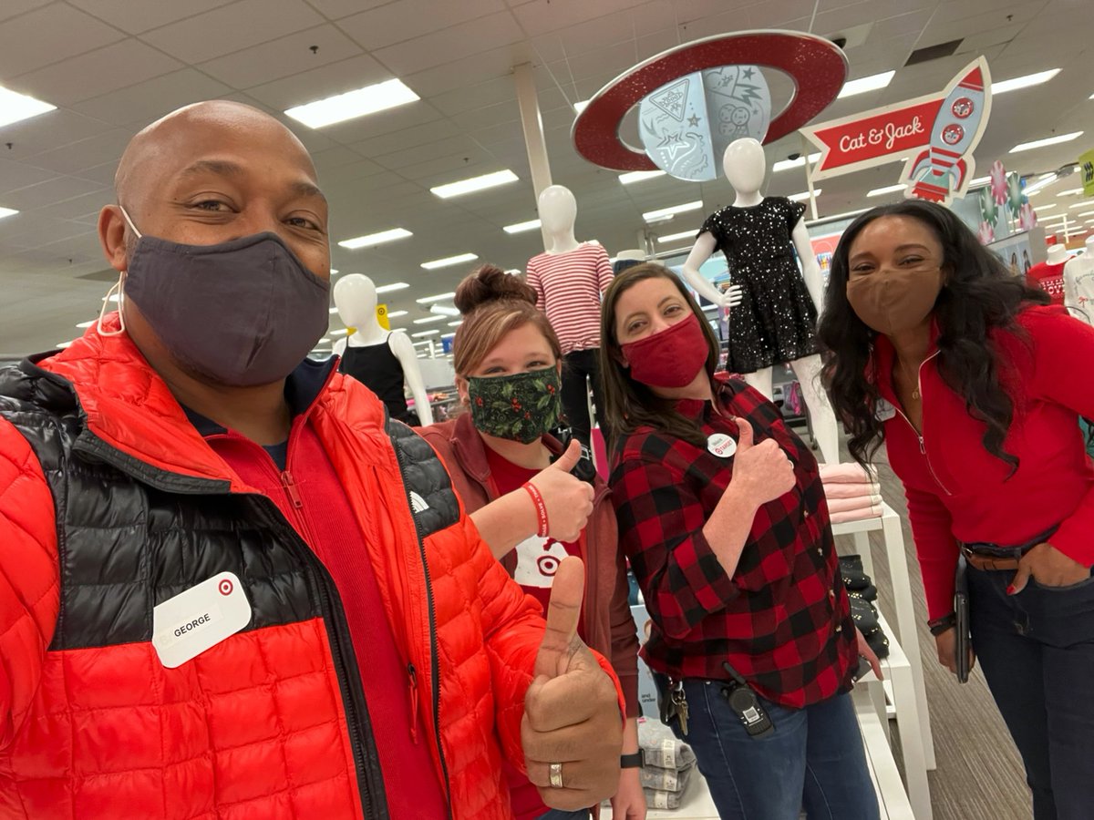 George Armstrong (@garmtgt) on Twitter photo Amazing day with our Port Huron team! Pace Setters in Experience and Operations! Nice work #G195TE #G195JoySquad <a href="/MelanieRinke/">Melanie Rinke</a> <a href="/Summer_K_W/">Summer Hickok</a> Amazing day with our Port Huron team! Pace Setters in Experience and Operations! Nice work #G195TE #G195JoySquad <a href="/MelanieRinke/">Melanie Rinke</a> <a href="/Summer_K_W/">Summer Hickok</a>