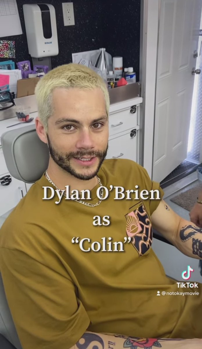 dobgoal's tweet photo. it’s missing blonde dylan hours https://t.co/rZSnwblurF