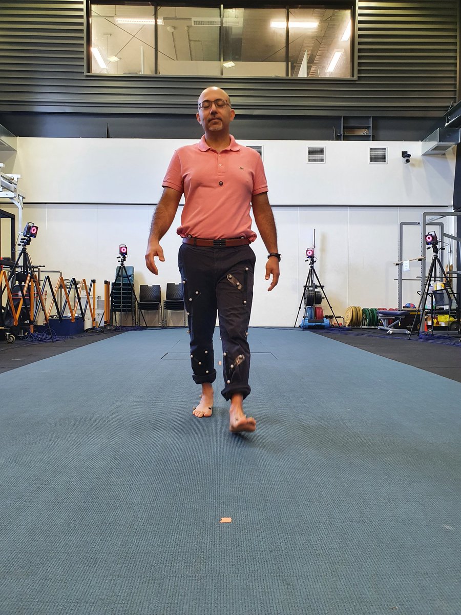 Exciting new collaborative interdisciplinary research project begins, evaluating multifocal specs vs contact lenses. Great team with <a href="/jeroen_v_boxtel/">jeroenvanboxtel</a> <a href="/WayneSpratford/">Wayne Spratford</a> @jeremWitchalls and <a href="/DrGWaddington/">Gordon Waddington</a>. Thank you <a href="/AlconEyeCare/">Alcon</a> for funding this project