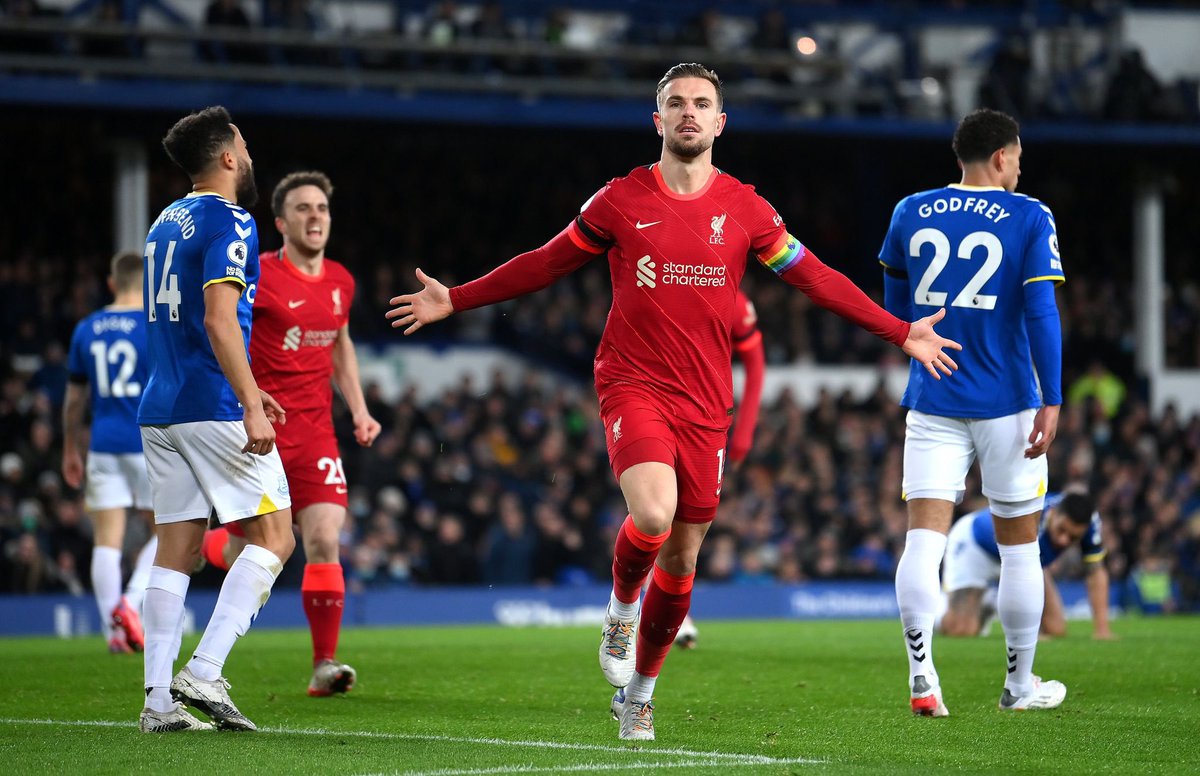JHenderson's tweet photo. Merseyside is red. 🔴 https://t.co/Dgh3WW7zfd