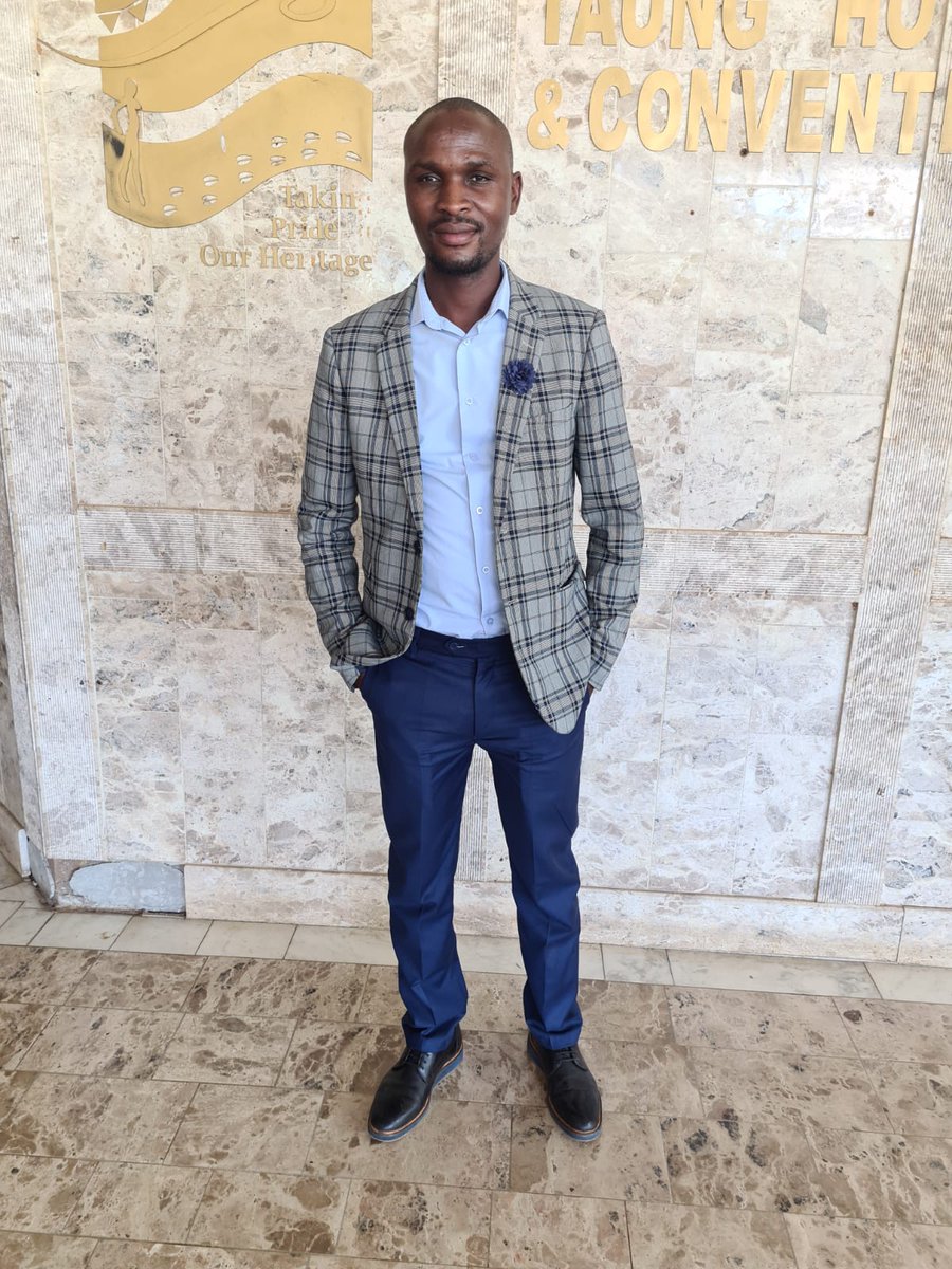 BChubane's tweet photo. "If we have shortcomings, we are not afraid to have them pointed out and criticized, because we serve the people." - Mao Tse Tung https://t.co/oE01oaHDnr