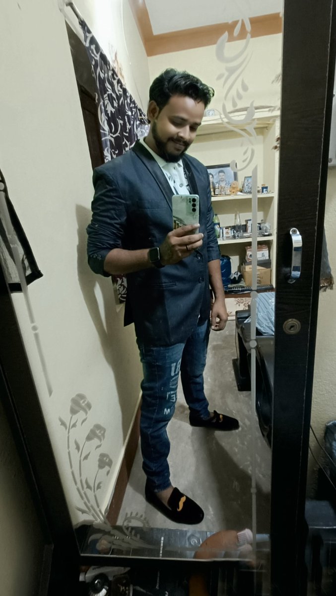 SambitkumarSi12's tweet photo. #weekendvibes https://t.co/nNCVU9Nnx3
