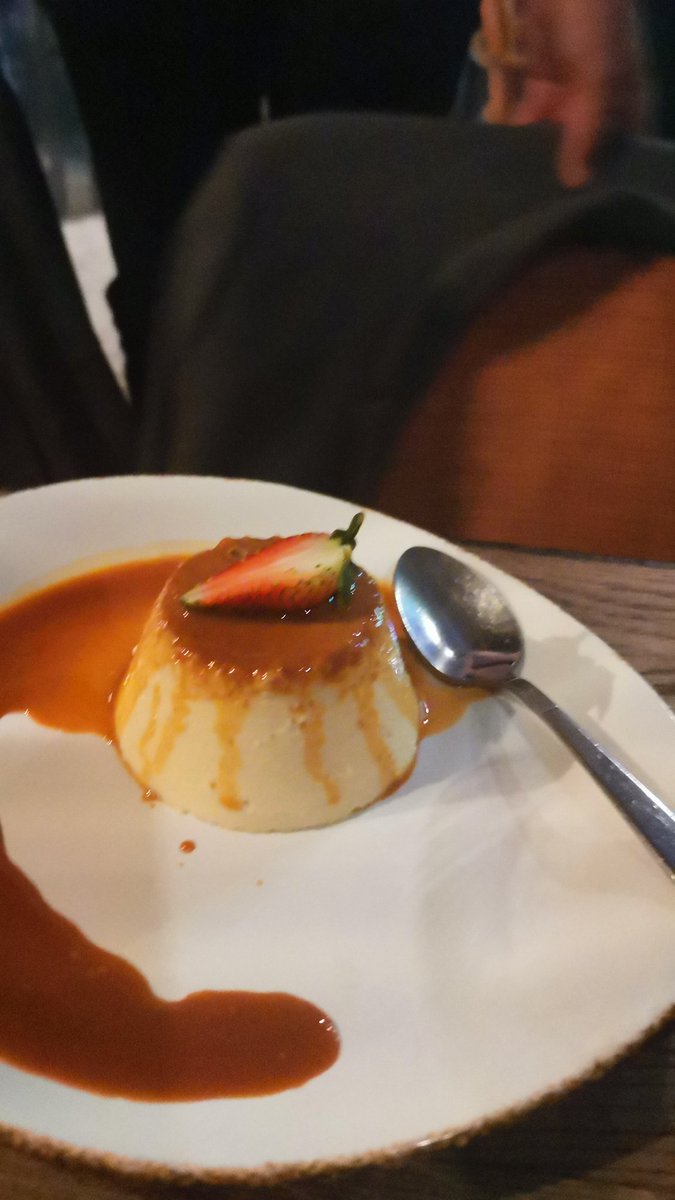 el_del_cafe_'s tweet photo. Oloveergooooo!!! Dessert
#LaTequila #Lanmark #Zapopan https://t.co/BhLJPYBvAM