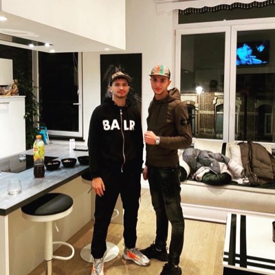 hoss1020's tweet photo. #NouvellePhotoDeProfil https://t.co/lsRoaVRpGk