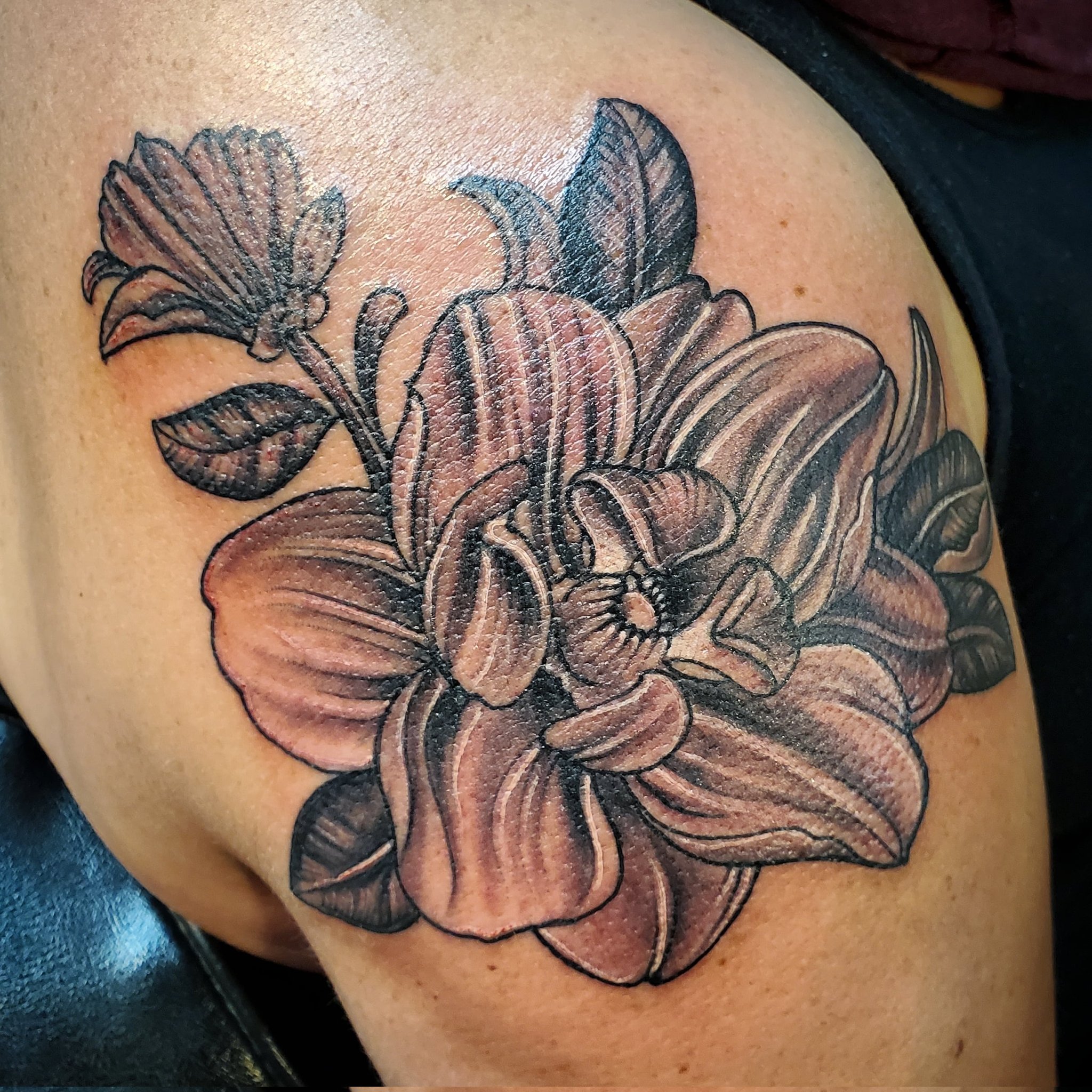 magnolia  chico lous fine tattoos