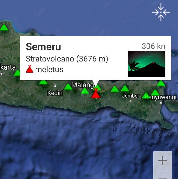 2 Gunung berapi di Jawa masih menunjukkan aktivitas vulkanik masih terus berlanjut,
- 1 Nov G. Merapi (22:15 WIB)
- 2 Nov G. Semeru (05:15 WIB)