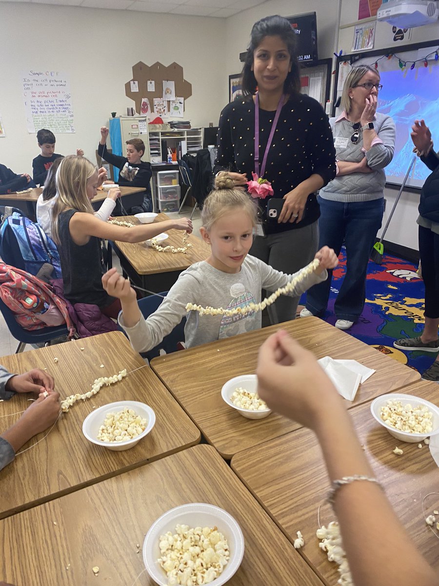 MsPlattnerFifth's tweet photo. Thanks to our 5th grade @BFESBobcats parent volunteers for their help making our decorations for our Storybook Forest tree. The kids loved stringing for their tree like the one in @PatriciaPolacco’s An Orange for Frankie. @BethNation_BFES @StefiWickers41 @principalwebb https://t.co/T1szX5X1e2