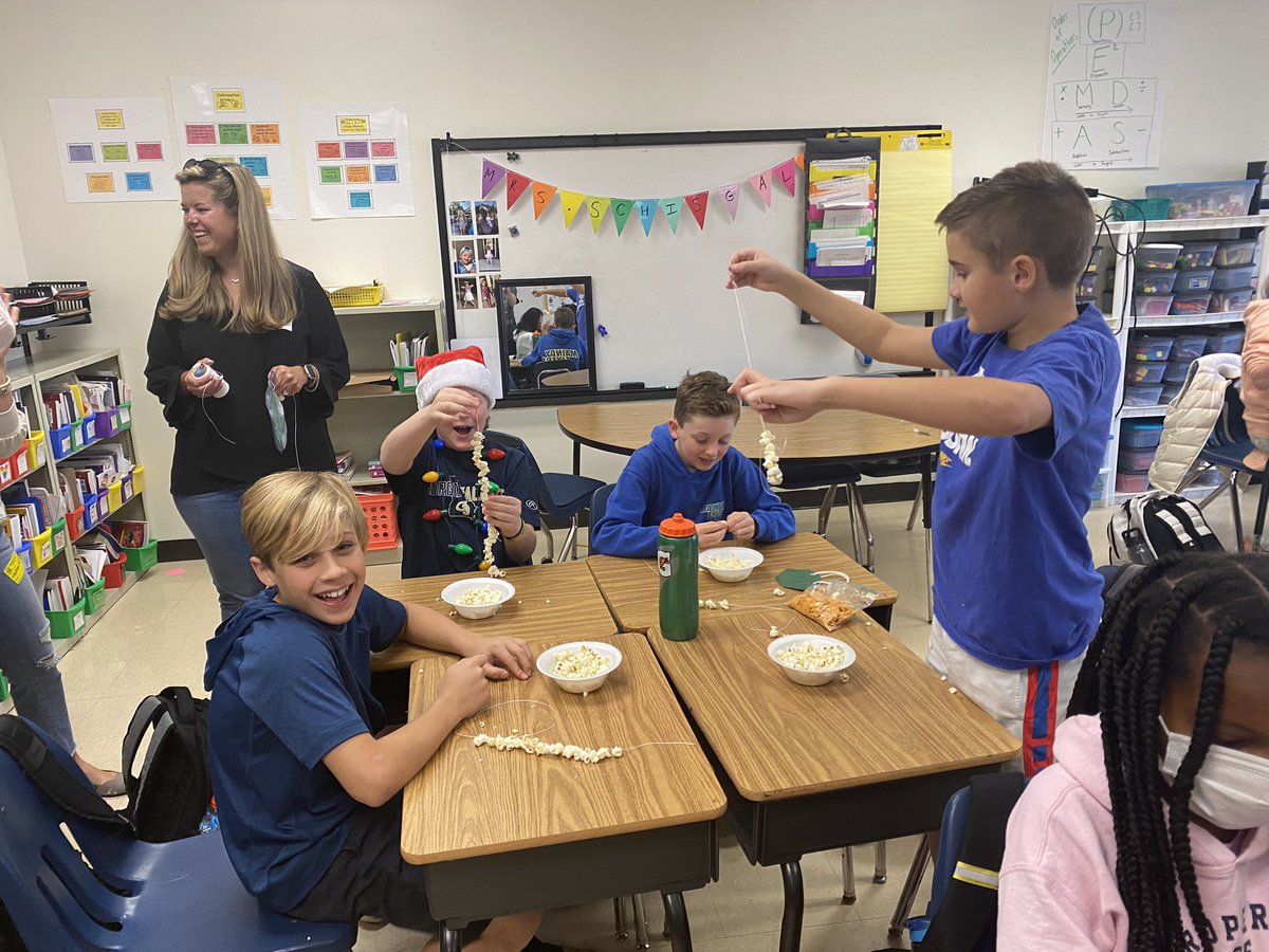 MsPlattnerFifth's tweet photo. Thanks to our 5th grade @BFESBobcats parent volunteers for their help making our decorations for our Storybook Forest tree. The kids loved stringing for their tree like the one in @PatriciaPolacco’s An Orange for Frankie. @BethNation_BFES @StefiWickers41 @principalwebb https://t.co/T1szX5X1e2