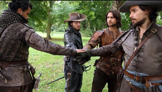 JuttaFreudig's tweet image. #MusketeersEurope #OneForAllAndAllForOne ⚜️ #TheMusketeers seasons 1 and 2 😍❤️ #Athos #TomBurke #DArtagnan #LukePasqualino #lucapasqualino #Aramis #SantiagoCabrera #Porthos #HowardCharles #ThrowbackThursday