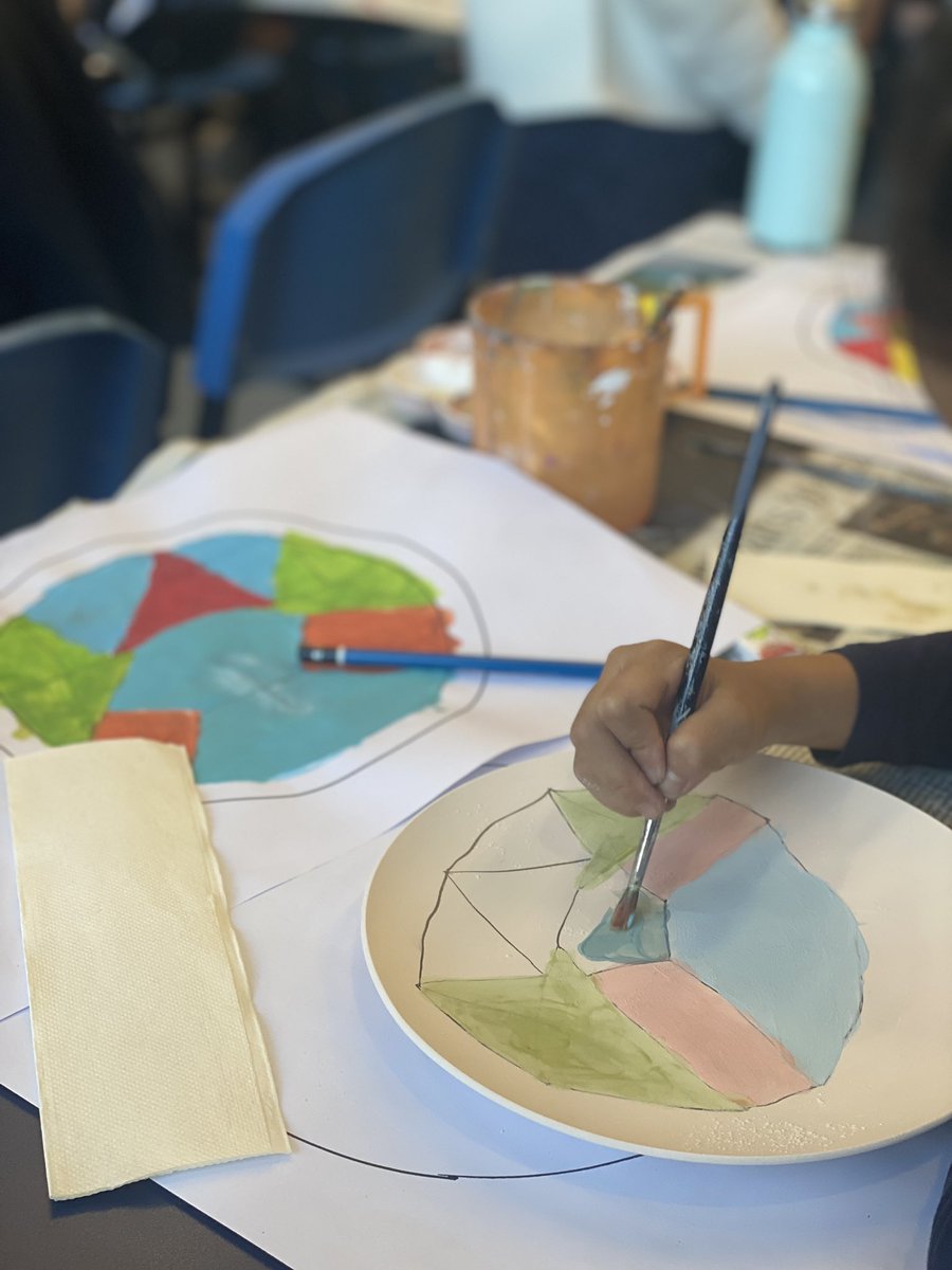 HarrowHKArt's tweet image. We are so excited to welcome the Year 2 pupils into the upper school art rooms today to turn their fabulous Clarice Cliff inspired designs into functioning ceramics! We can’t wait to see how these turn out! @HarrowHKLS @HeadHarrowHK @Harrow_HK #learningcollaboratively