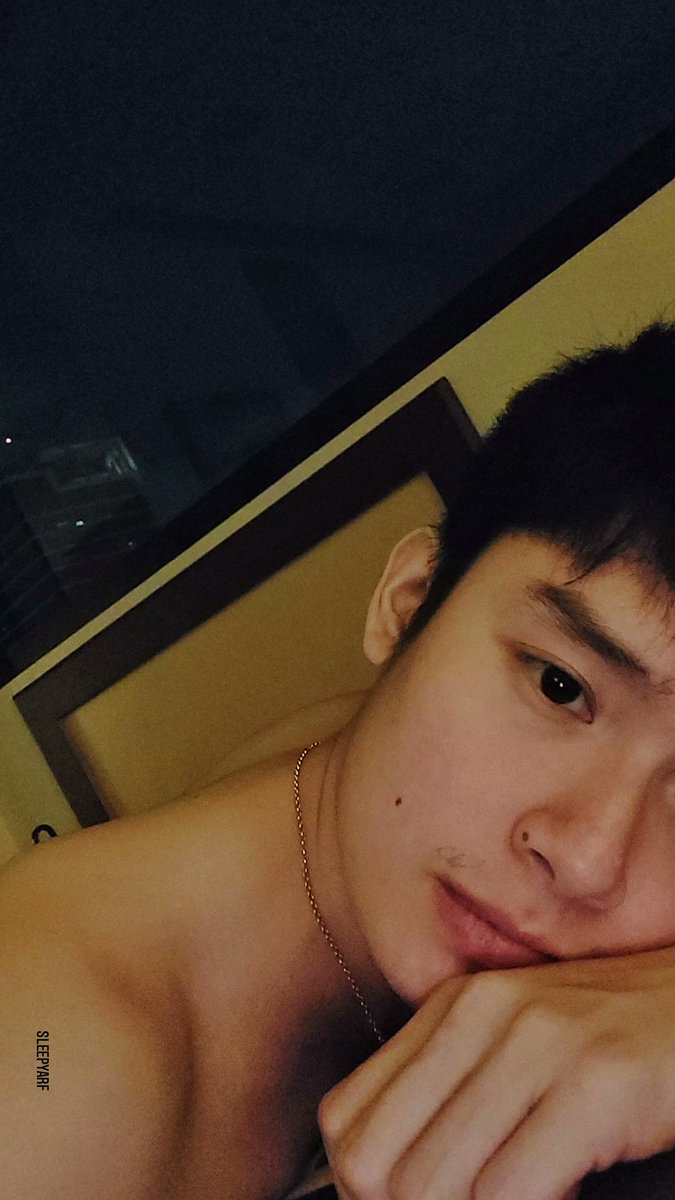 HAPPY BIRTHDAY, DZADDY VAUGHN <a href="/vaughn_piczon/">Vaughn Piczon</a> 🎉😘 mahal na mahal ka namin at lagi kaming andito para sayo!! Super proud kami sa mga ginagawa mo at gagawin pa lang. Stay safe and healthy! Pahinga din minsan huh! HUGSSSSSSS LABYUUUUU😘😍