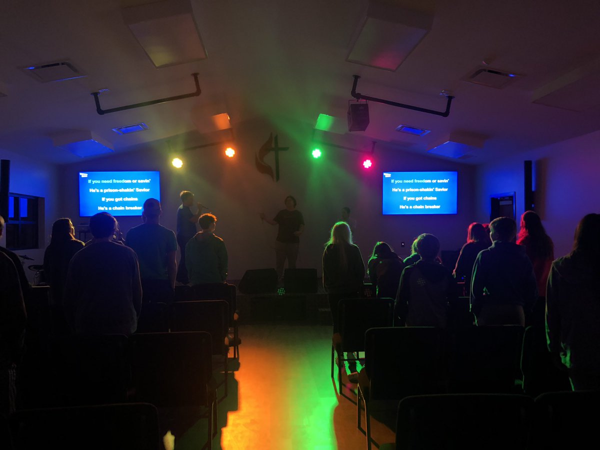 BUMCYOUTH2's tweet photo. Just when I thought God had blessed us with more than I could ever have imagined in our new youth worship center…there was actual worship…and the blessings just keep coming! #thankyouJesus #becauseofHim https://t.co/yQvoCrrBvG
