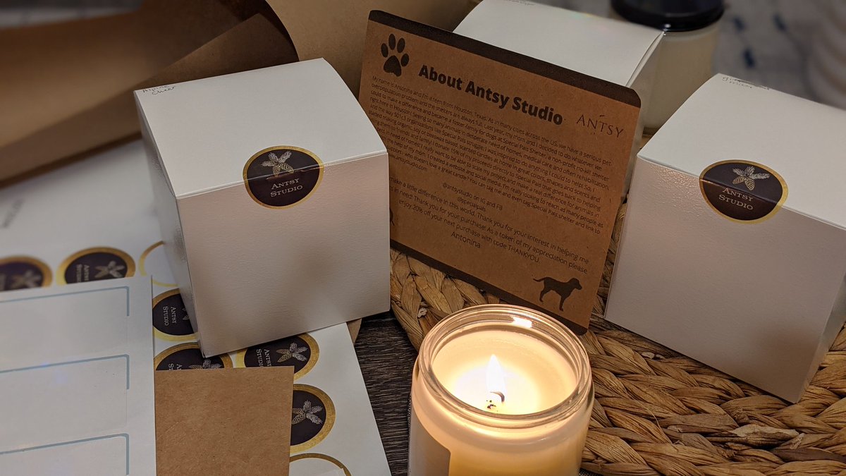 Busy day preparing orders, but I always enjoy beautiful natural candle that smells like Christmas is already here!
Buy my candles today and help me save more stray dogs this holiday season ❤️ 🎄 antsystudio.com