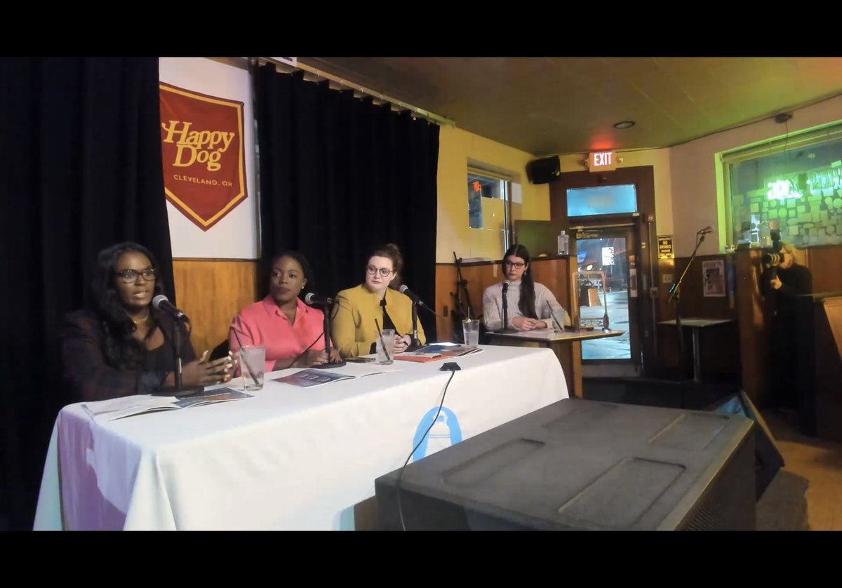 CRHillJohnson's tweet photo. Loving this conversation on the state of black women in #CLE. @TheCityClub @NorthcoastChi @YWCACleveland @WorkEnlightened #ProjectNoir https://t.co/TtPJfLn5sj