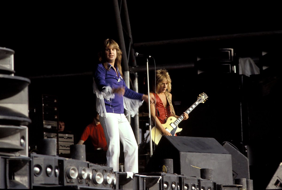 Metalmike3's tweet image. Ozzy Osbourne &amp;amp; Randy Rhoads #guitargod #randyrhoads #ozzyosbourne
