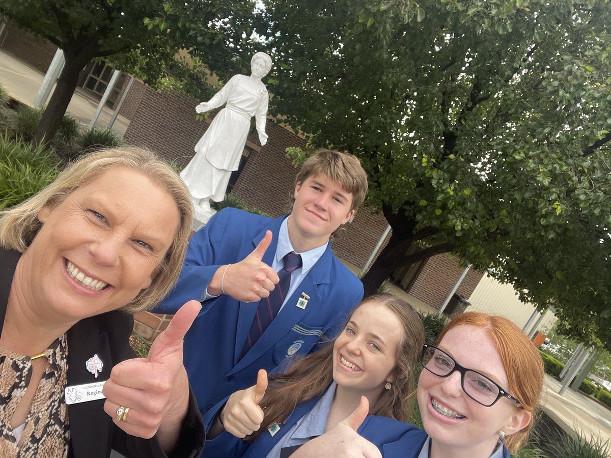 Regina Menz tweet media