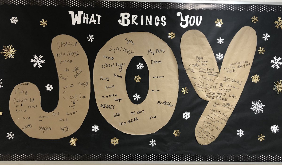 KawarthaHPS's tweet photo. Thank you to Ms. Howson’s class for sharing what brings them joy with us. What a heartfelt way to begin the holiday season! #KHcares https://t.co/aAEarYoyuj