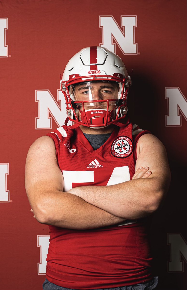 Without God, my loving family, and friends, none of this is possible. Thank you @coach_frost and @TMossbrucker for this opportunity. I am committed to big red nation!!! #GBR