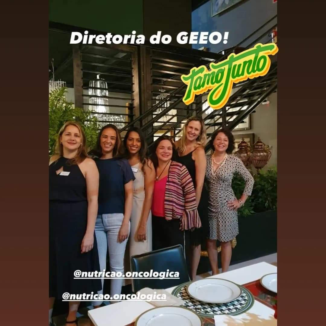 Polianalice1's tweet photo. Ontem... nos reencontramos mais uma vez... e sonhamos juntas de novo com um Grupo de Estudo e Ensino em Oncologia/GEEO, onde pudéssemos compartilhar nossas angústias e felicidades em atuar com Nutrição Oncológica em MG!
#GEEO #SBNO #nutricaooncologica #SOUESPECIALISTASBNO https://t.co/tWLmreXR8Z