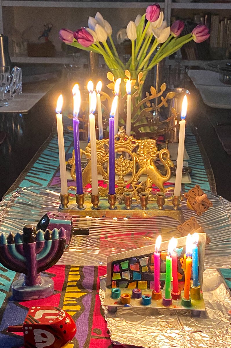 sdkstl's tweet photo. "That's the thing about light - it's never diminished by sharing." - Rabbi James Stone Goodman #FourthNight #Hanukkah https://t.co/pt8KJbnyHX