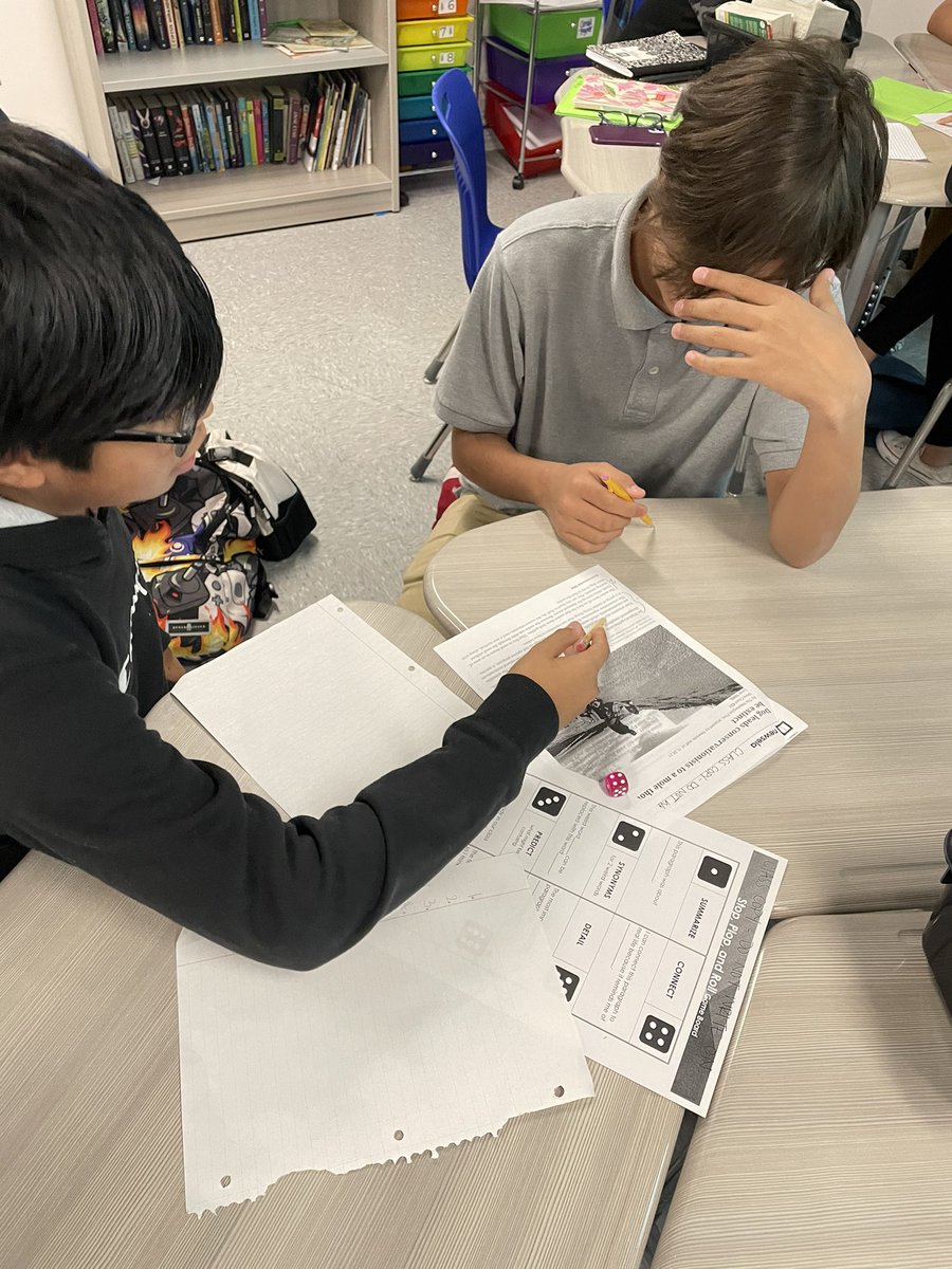 lfalc1's tweet photo. My 8th ELAR @EMSBraves did #StopPlopandRoll for informational text today! @lead4ward #edutwitter #lead4ward https://t.co/dBUx9b0MaL