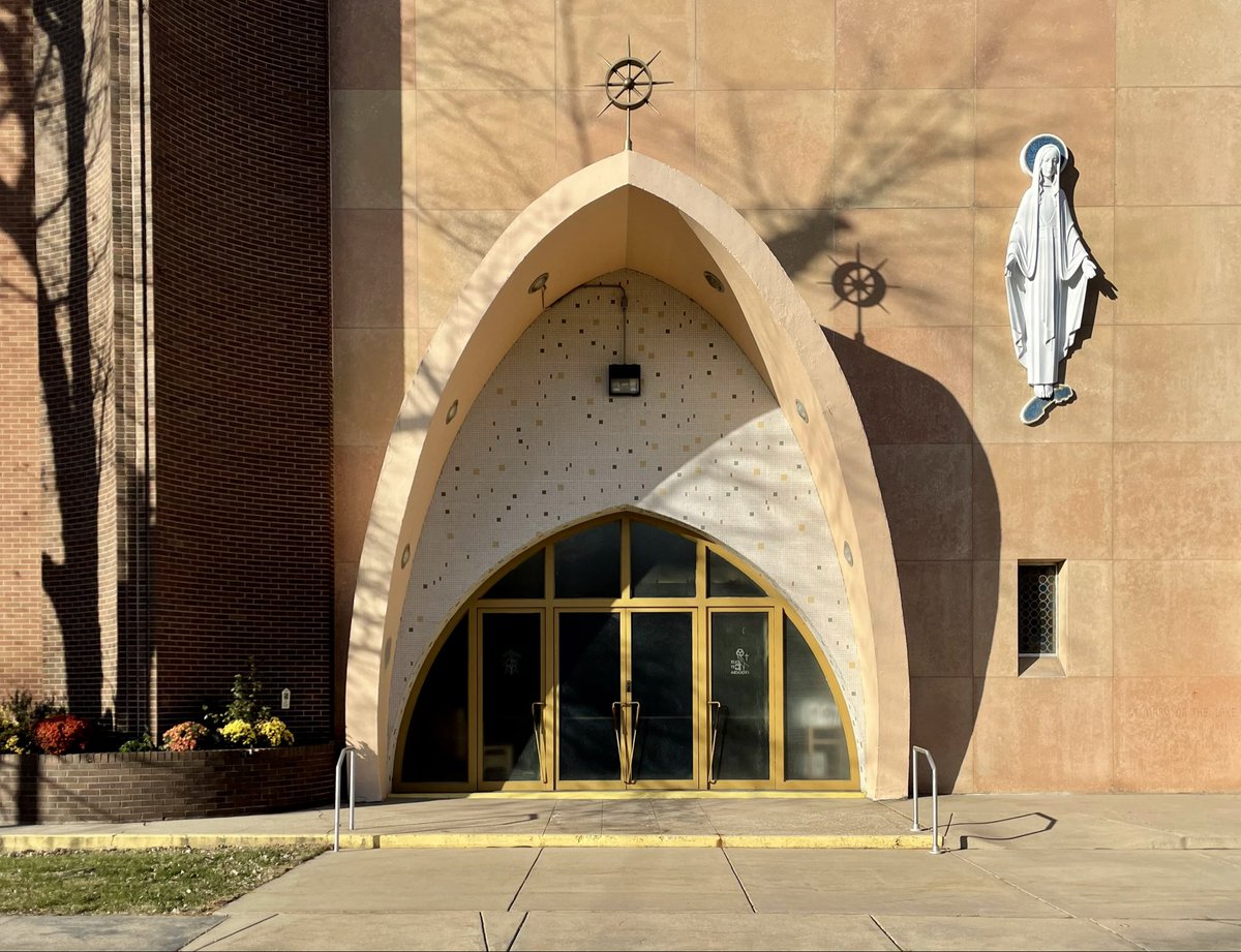 Midwest Modern tweet media