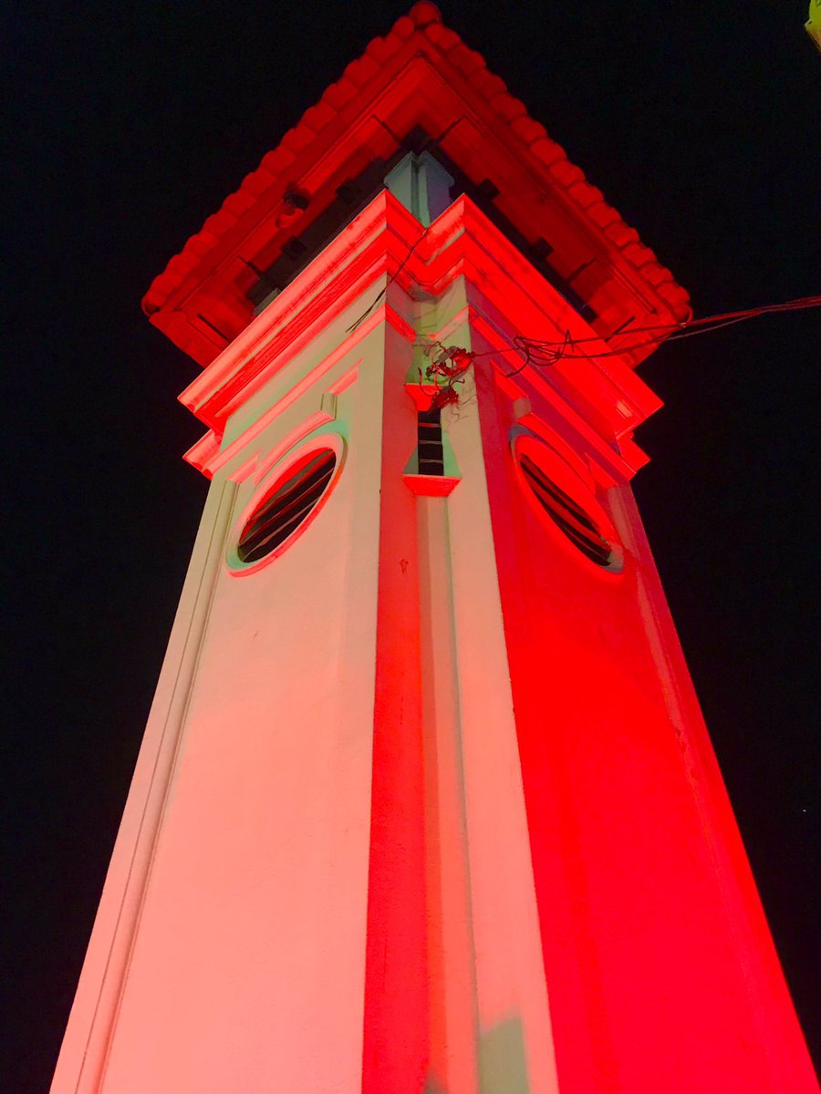 kgninred's tweet photo. 📍Half-Way-Tree.  

#WorldAIDSDay https://t.co/jRFAJluPbH