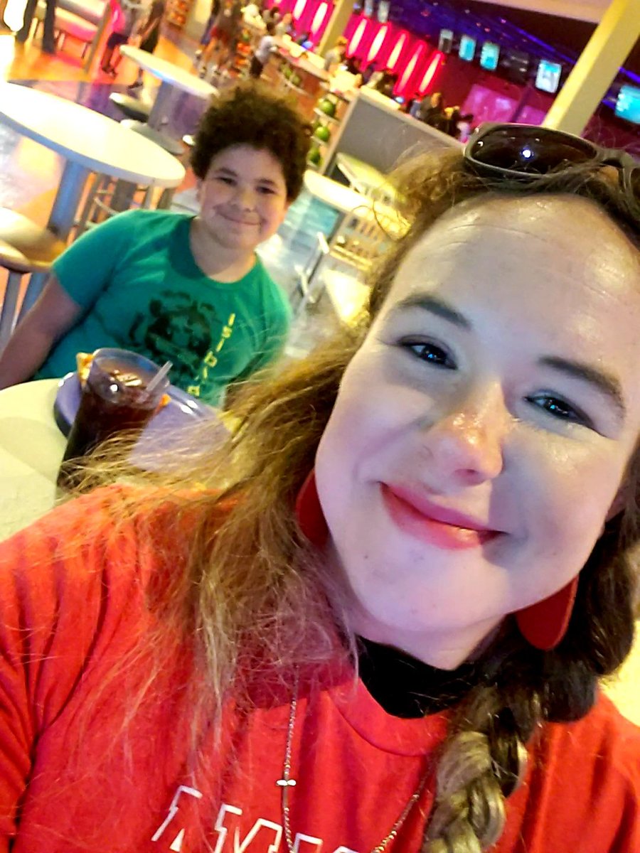 KDEKWINTERS's tweet photo. We had a blast at mother/son night thank you @davidsonpta for putting it all together ❤️ https://t.co/fXMRWKVFBK