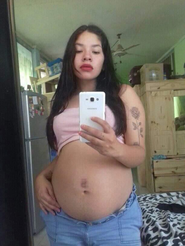 LyEmbarazaditas's tweet photo. Venta de fotos y videos de Embarazadas #compramos y #vendemos #packs de #embarazadas #sexyembarazada #compramospacks #vendemospcksdeembarazadas #sexy #putona #embarazada #embarazadita https://t.co/QiOWSEV7F9