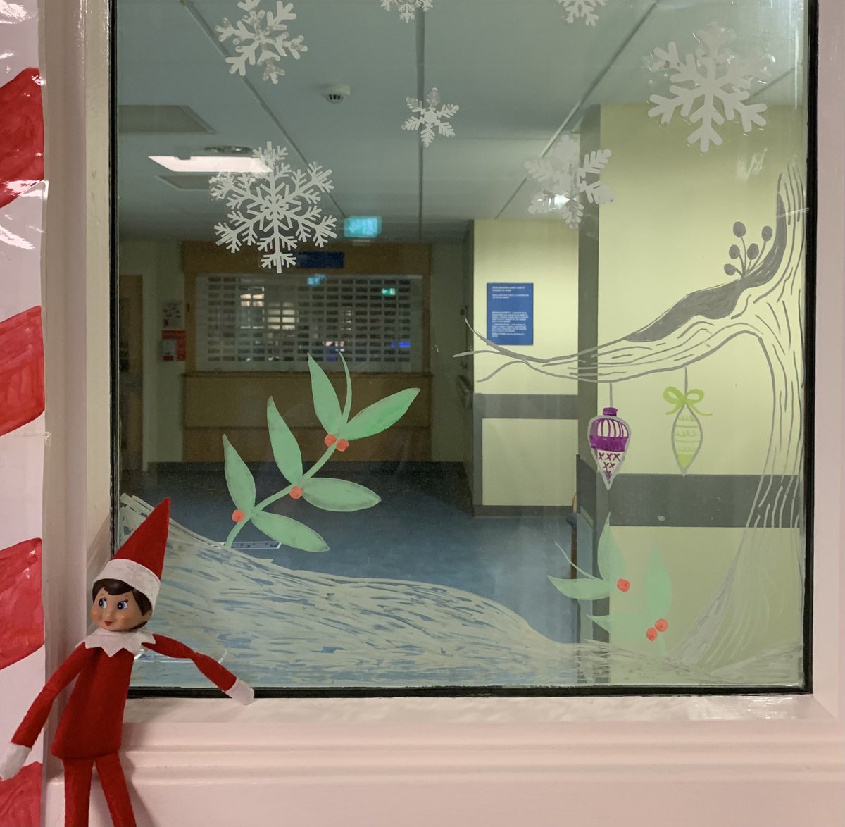 Ellie’s been busy tonight decorating our A&E waiting area and doors in preparation for the #UHHChristmasComp 

#hairmyresandproud #TeamNightshift #EllietheElf