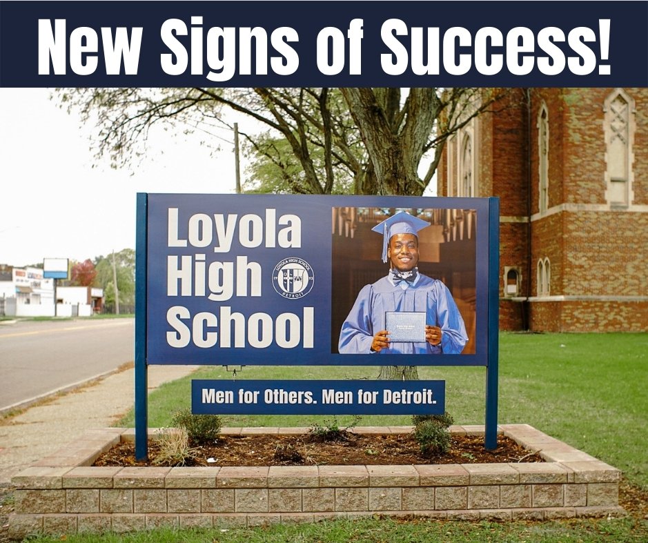 Our new signs are up and attracting more attention for our great school! We have a new major sign on Fenkell and a new welcome sign on Pinehurst! A special thanks to the wonderful people at SIGNgraphix for all of their help, talents and hard work!