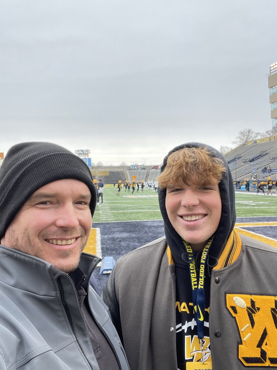 Had a great time watching <a href="/ToledoFB/">Toledo Football</a> get a great win. Thank you! <a href="/vkehres/">Vince Kehres</a> @RickyCicconeUT
