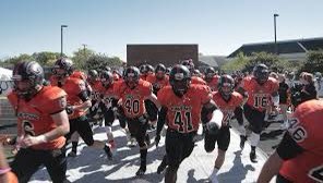 Foster56J's tweet photo. Anderson university offered. Extremely blessed for the opportunity 🙏🏽🟠⚫️ @AUFootball__ @CoachRock @psurtain23 https://t.co/7AMEia2shF