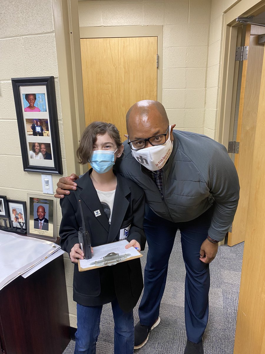 conley4kids's tweet photo. Words can’t describe the JOY I had today! This great @hadleymiddle 5th grader earned enough @whyliveschool points and chose to buy the “Principal for a Day” prize. The awesome Dean @DrBTMcGuire created this incentive! Check out her task list! ❤️❤️ https://t.co/4cl5RM0gDs