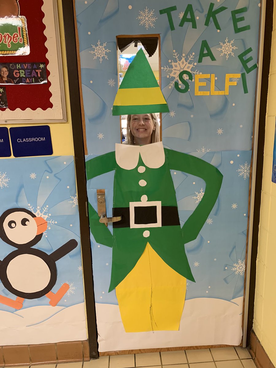 coach_maher11's tweet photo. Happy holidays ❄️🎅🏻🎄 @Durinda16 https://t.co/Xmtncl9EJb