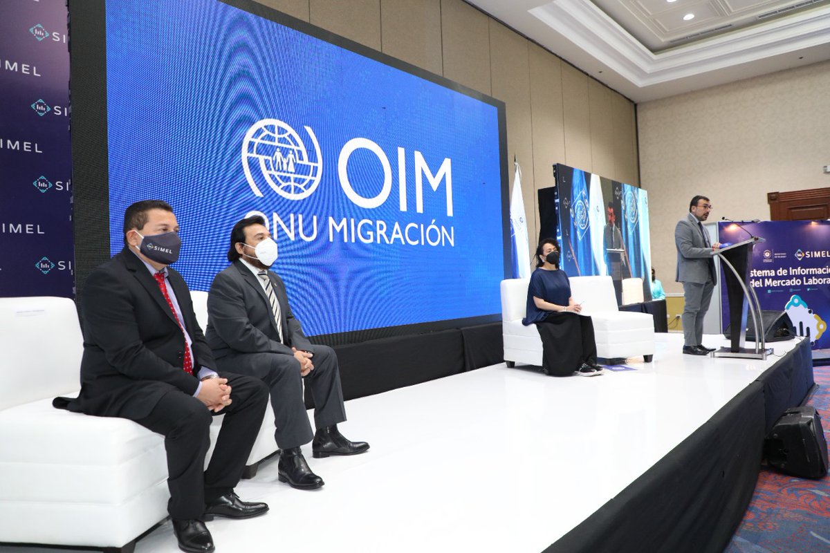 GravianoNicola's tweet image. Este día, orgullosamente participé en la presentación del Sistema de Información del Mercado Laboral en El Salvador (#SIMEL). Nos sentimos satisfechos por el trabajo realizado hasta el momento y estamos comprometidos con la mejora en los procesos de información laboral del país.