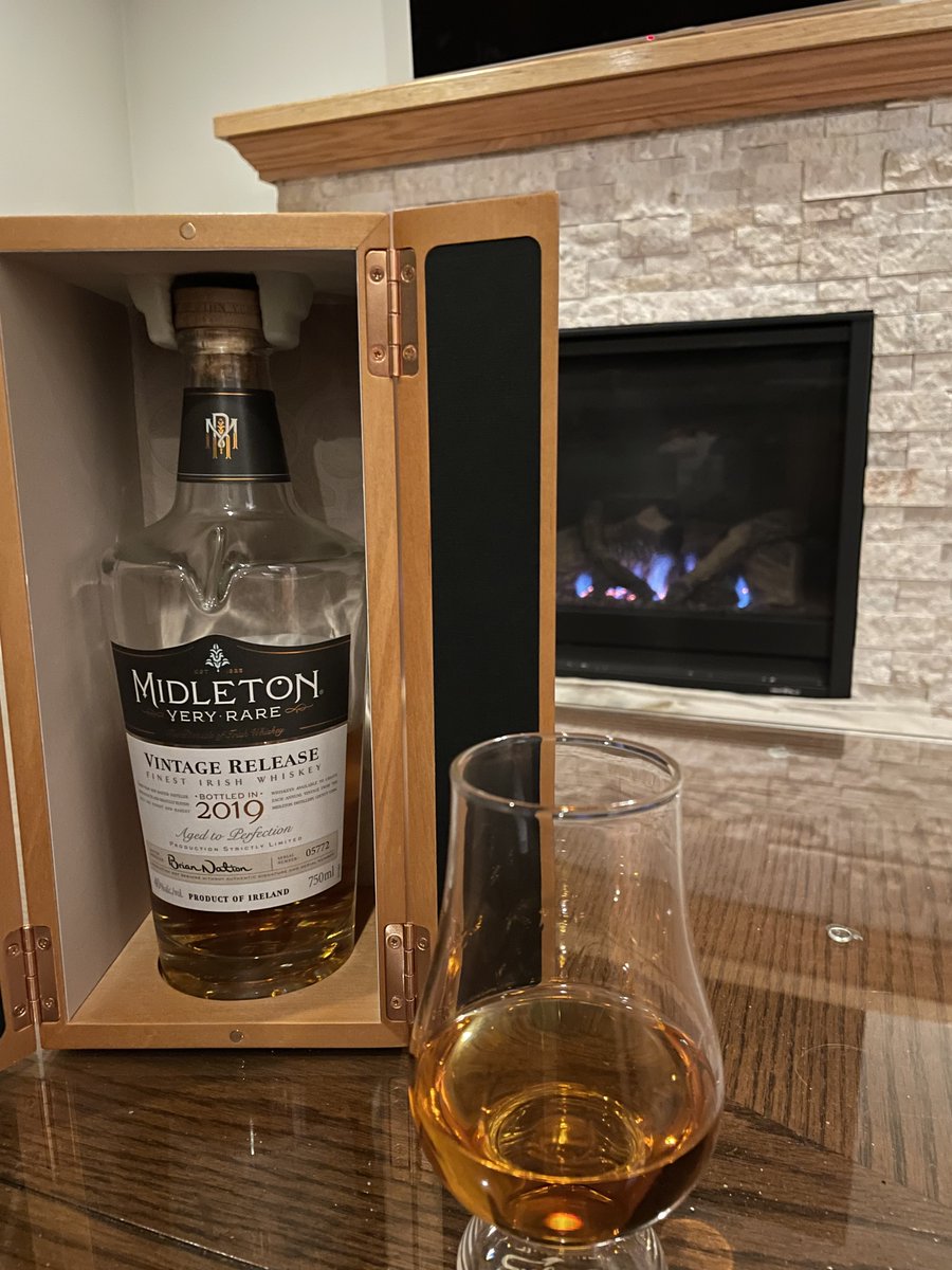 MikeCoffey91's tweet photo. Raising a glass of the good stuff to celebrate the start of the @Marcus_Freeman1 era at @NDFootball.  It's fun to like the head football coach again.  #GoIrish #26yearsinpurgatory https://t.co/ULwG68jIyr