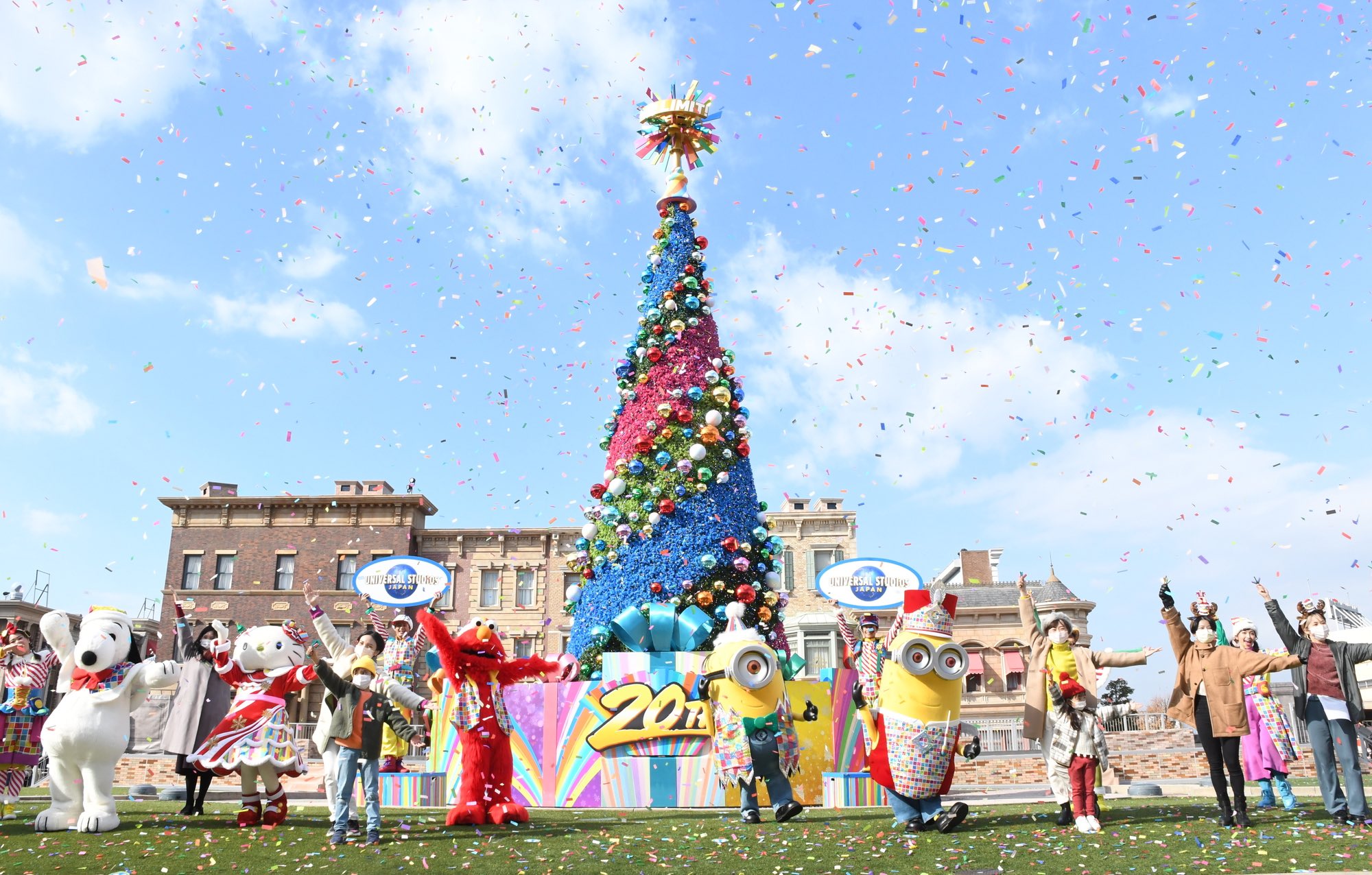 Aoha 歌番組で 今日のniziuはユニバからの中継でーす ってfestaをキャラクター達と歌って 踊る の見たい Xmasに いいやん Niziu 1st Anniversary Festa Usj T Co Havd2utw9w Twitter