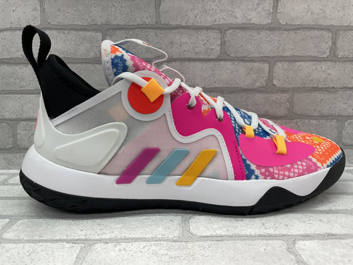gallery2basket's tweet photo. 【新商品入荷】
adidas Harden Stepback 2
(GX3443)
https://t.co/hnBlYqMPeT
#gallery2 #ギャラリー2 #ギャラ2 #バスケットボール #バスケ #basketball #adidas #adidasbasketball #jamesharden #hardenstepback2 #stepback2 #BrooklynTogether #nba75 #買いたいより会いたい #そんなお店を目指して https://t.co/c8c4B9zNtz