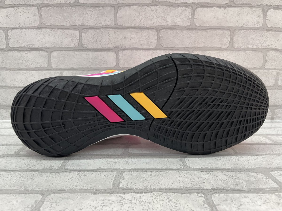 gallery2basket's tweet photo. 【新商品入荷】
adidas Harden Stepback 2
(GX3443)
https://t.co/hnBlYqMPeT
#gallery2 #ギャラリー2 #ギャラ2 #バスケットボール #バスケ #basketball #adidas #adidasbasketball #jamesharden #hardenstepback2 #stepback2 #BrooklynTogether #nba75 #買いたいより会いたい #そんなお店を目指して https://t.co/c8c4B9zNtz