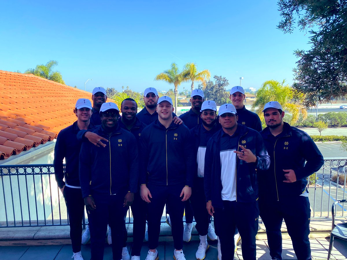 CoachMikeElston's tweet image. Notre Dame is home!! 12 years and counting!! Let’s ride fellas!!
☘️☘️☘️☘️