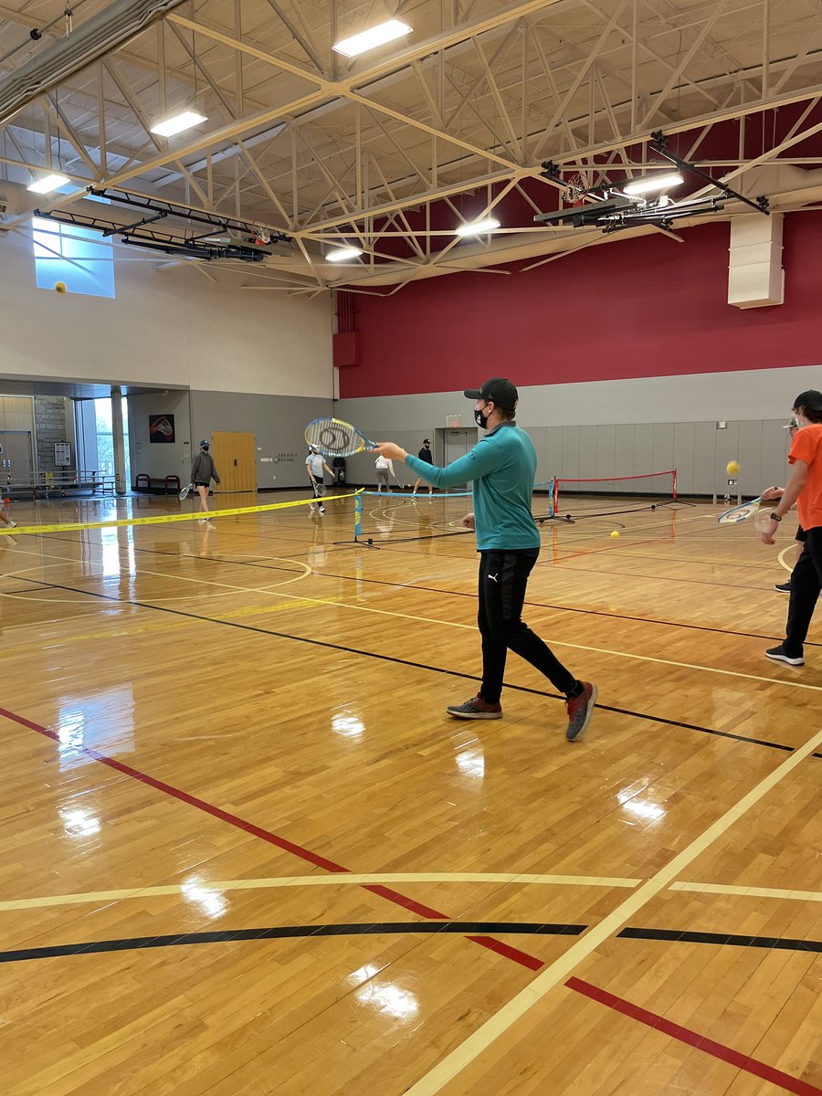 UCMPhysEd's tweet photo. Shout out to Dr.@BrandyLynch for connecting us with @ustamovalley to host a @usta School Tennis Workshop at @UCentralMO!! 🎾 #professionaldevelopment #futureteachers #netgeneration #usta #physed https://t.co/kbxCYr38yc