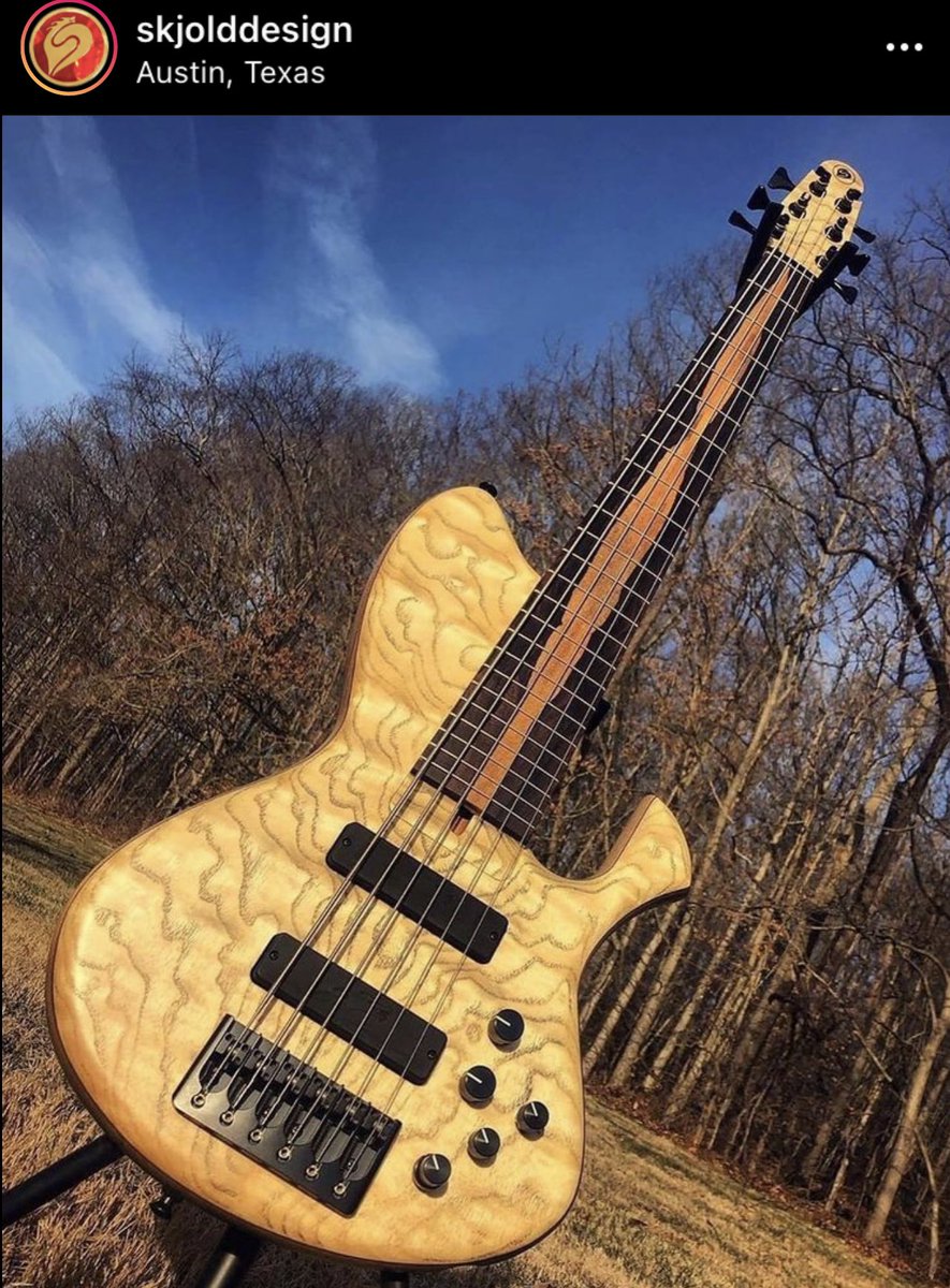 DarrellCBassist's tweet photo. Sexy basses! #bass #bassguitar #bassbuilder #bassplayer https://t.co/kDBRcLVDSe