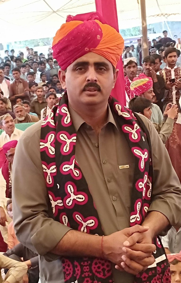 piyaroshivani's tweet photo. #SindhiCultureDay
#Sindhi
#sindhiajrak
#piyaroshivani
#cafethar https://t.co/9LHl738bEp