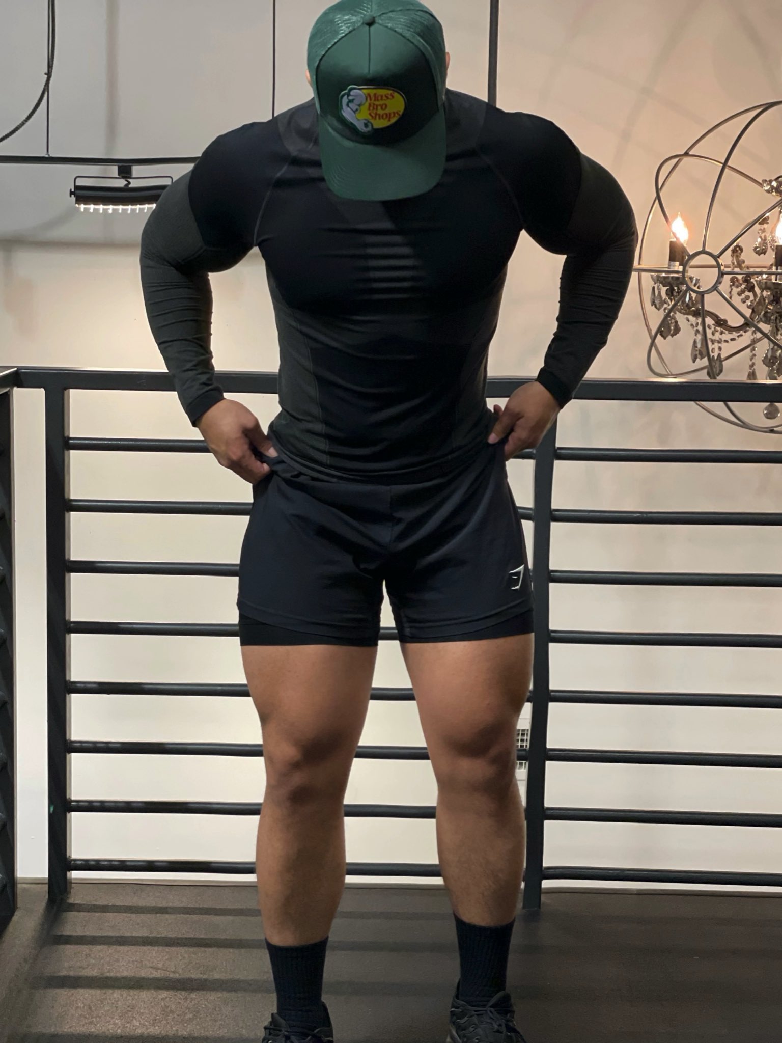 Raulleeee on X: Someone said my gym poses looks like how a superhero would  pose 🤣  / X