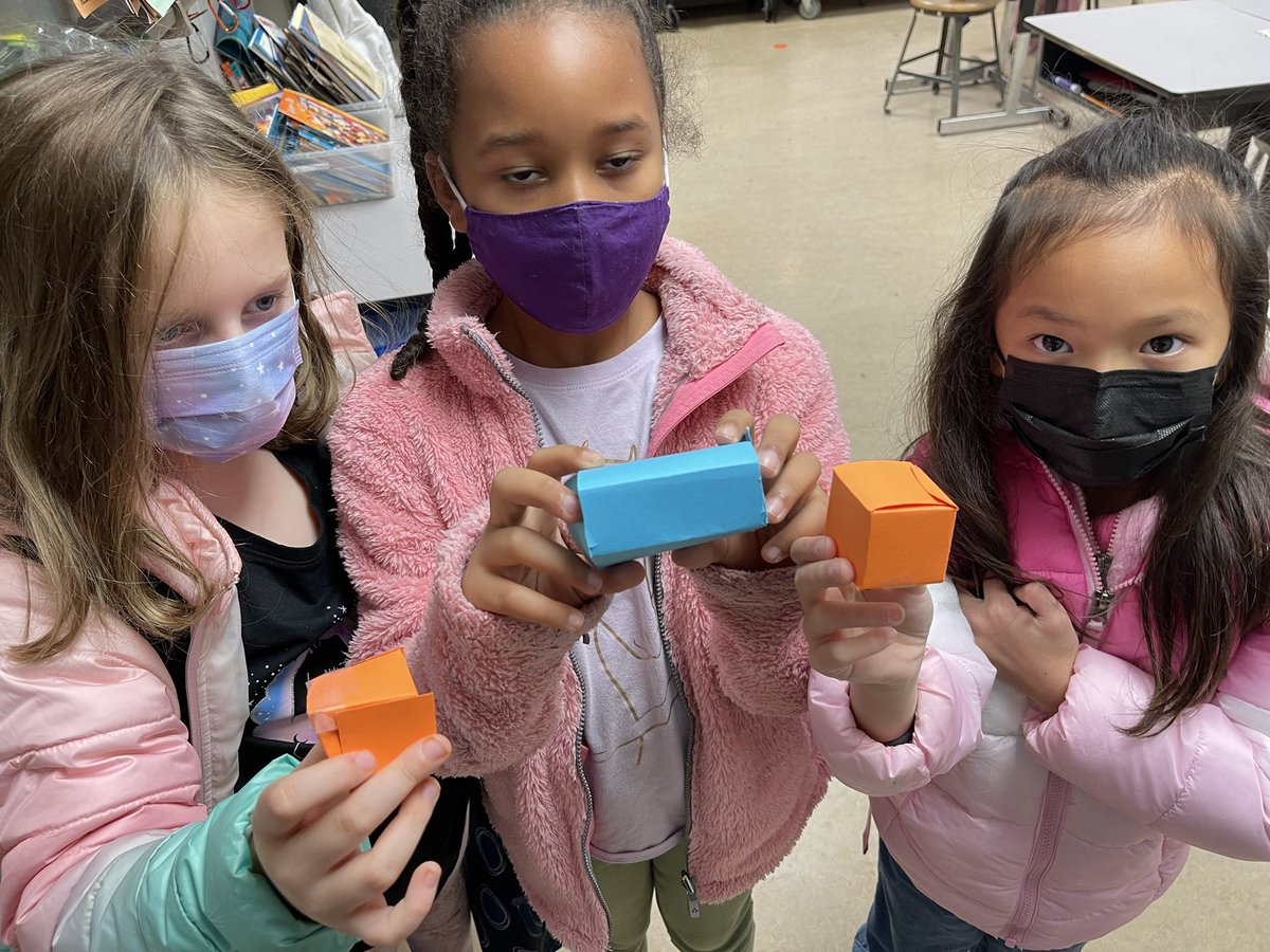 growgritgrace's tweet photo. Donβt mind the messβ¦ we are exploring 2D and 3D shapes! One cutie saw what weβd be doing, then at her freshly manicured nails and said, βI picked the wrong day to do this!β π
#messymath #geonets #2ndgrademani π
π» #makingmessesandmemories @KESIndians @HRichardson_VB @FrbRgn https://t.co/wq4q3btdMQ