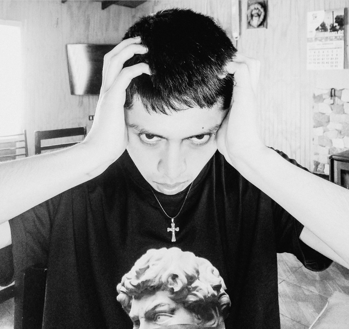 luiseliaspichih's tweet photo. saeetiiiaaaaaaaaaaaa
#saetia #dark #darkness #blancoynegro #emo #realemo #like4likes #likexlike #photography #photo https://t.co/SLO69TkHob