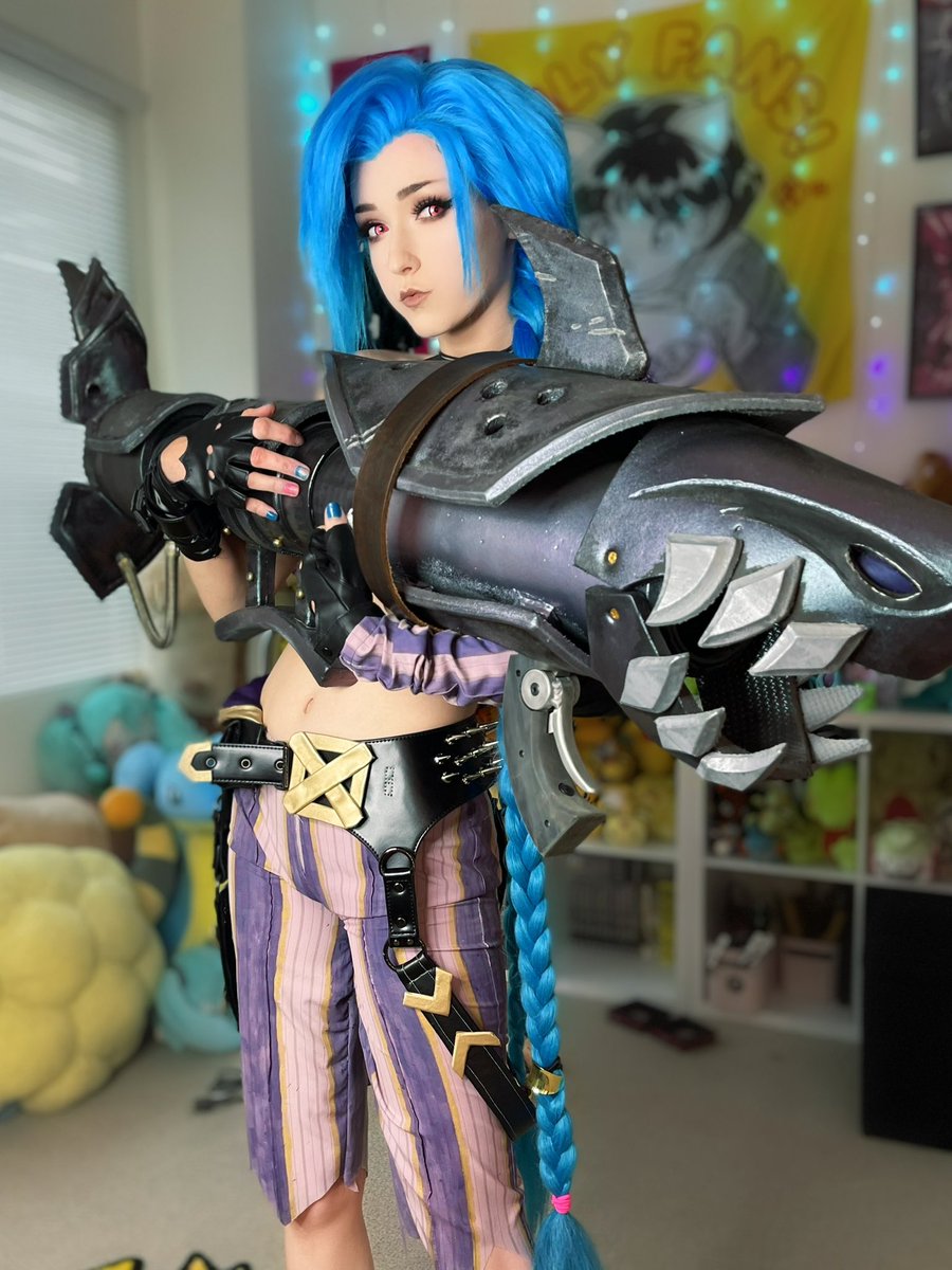 FISHBONES 

<a href="/arcaneshow/">Arcane</a> #arcane