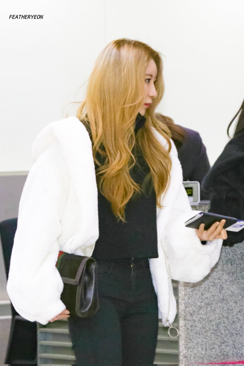 181222

#이채연 #아이즈원 #LEECHAEYEON #IZONE #イ・チェヨン #アイズワン #李彩演 #Dear_이채연 <a href="/official_LCY/">이채연(LEE CHAE YEON) Official</a>