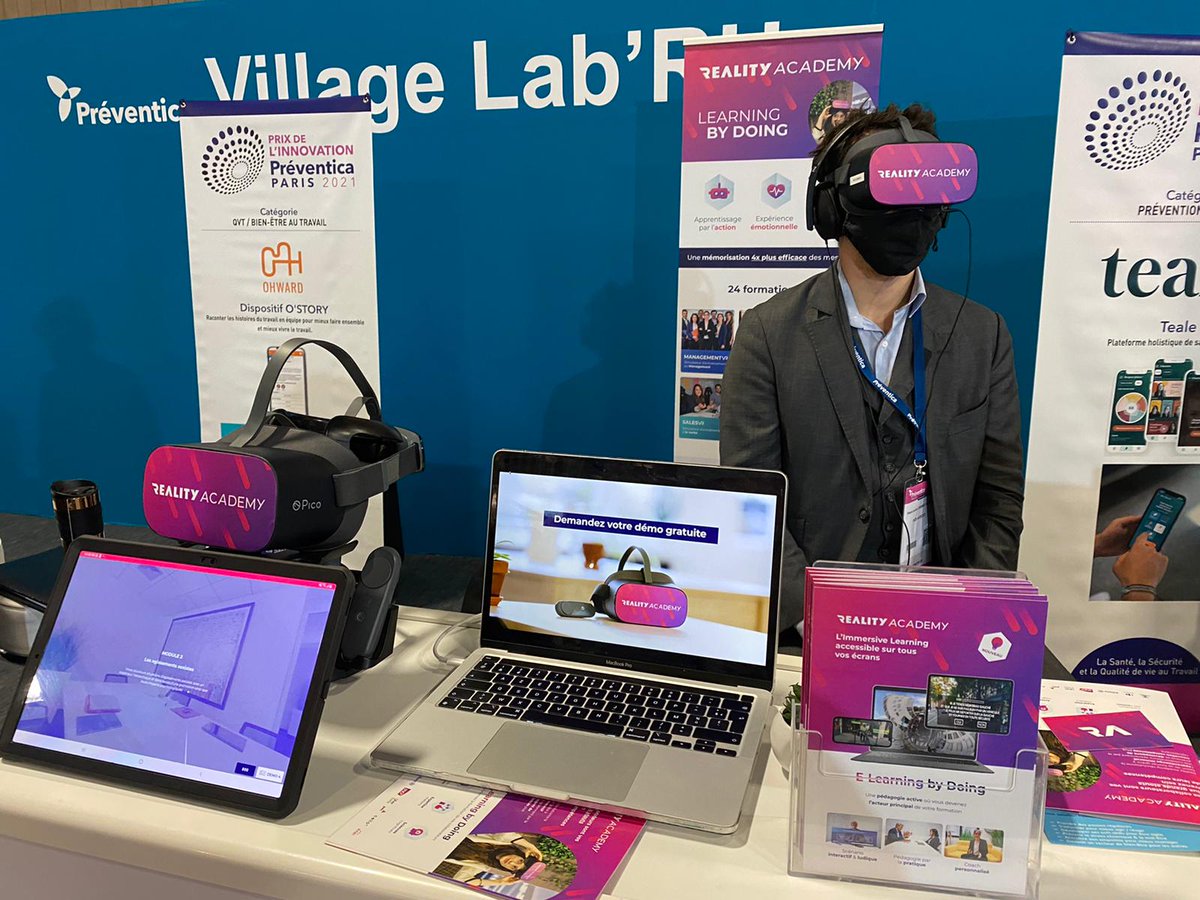 RealityAcademyF's tweet photo. Dernière chance ⏱ pour nous rencontrer sur @Preventica
Jusqu’à 18h, notre équipe est au rendez-vous pour le dernier salon de 2021
📍 Espace @LeLabRH - Stand Q02d
Prêts à plonger dans l'Immersive Learning ? 👀
#lelabrh #immersivelearning #learningbydoing #vr #preventica https://t.co/ECr0Gif3YB